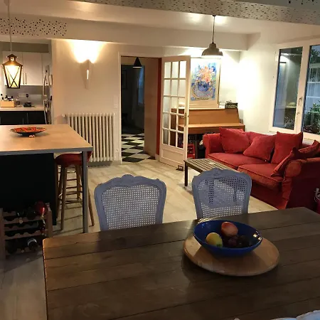 ベッド・アンド・ブレックファスト La Coulee Verte Saint-Aubin-de-Luigné