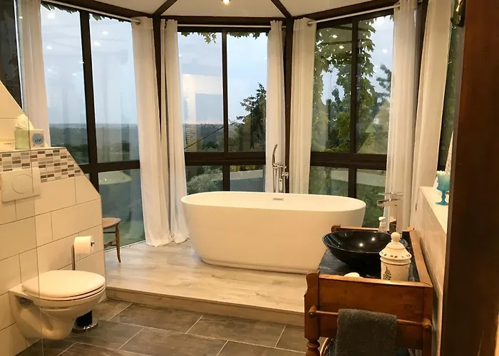 La Coulee Verte Saint-Aubin-de-Luigné